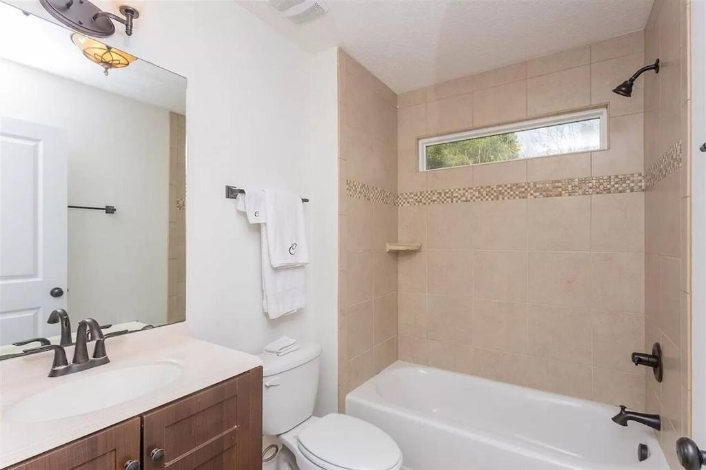 Modern, Upscale, And New Blue Bungalow In The Heart Of Downtown St Augustine St. Augustine Esterno foto