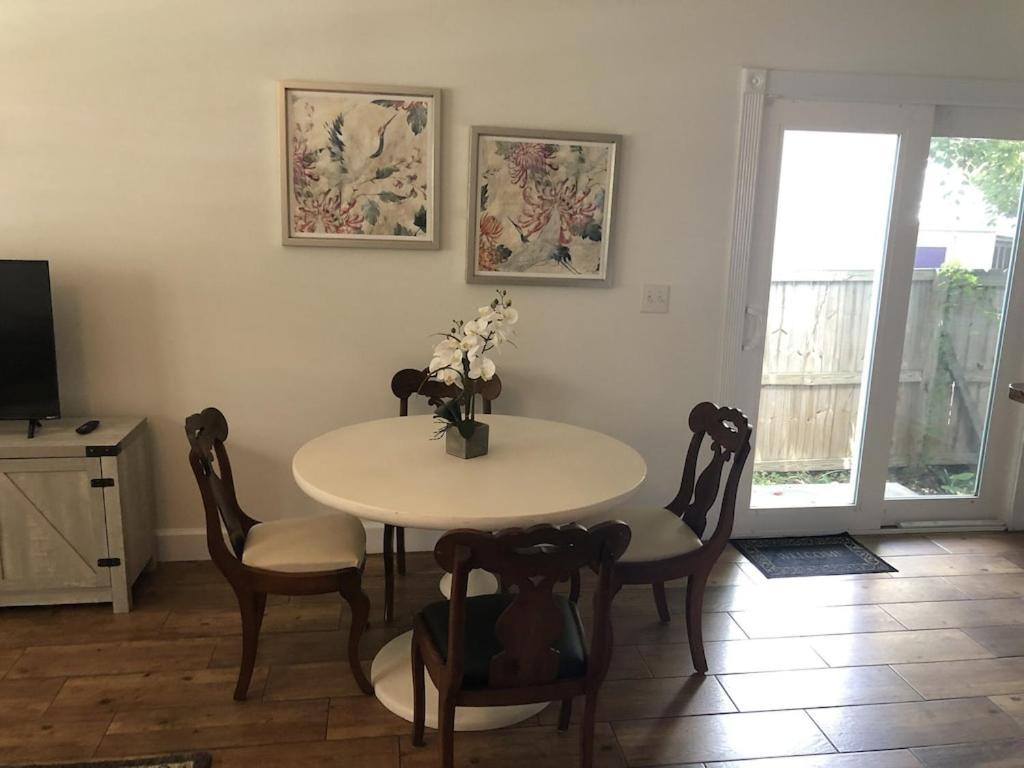 Modern, Upscale, And New Blue Bungalow In The Heart Of Downtown St Augustine St. Augustine Esterno foto